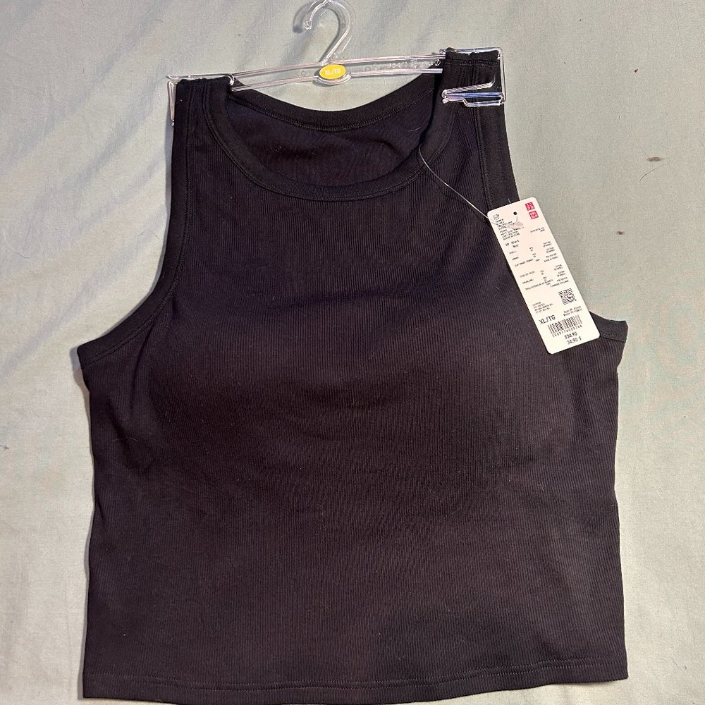 Uniqlo Ribbed Tank Built-in-bra | Women’s Size XL | Black